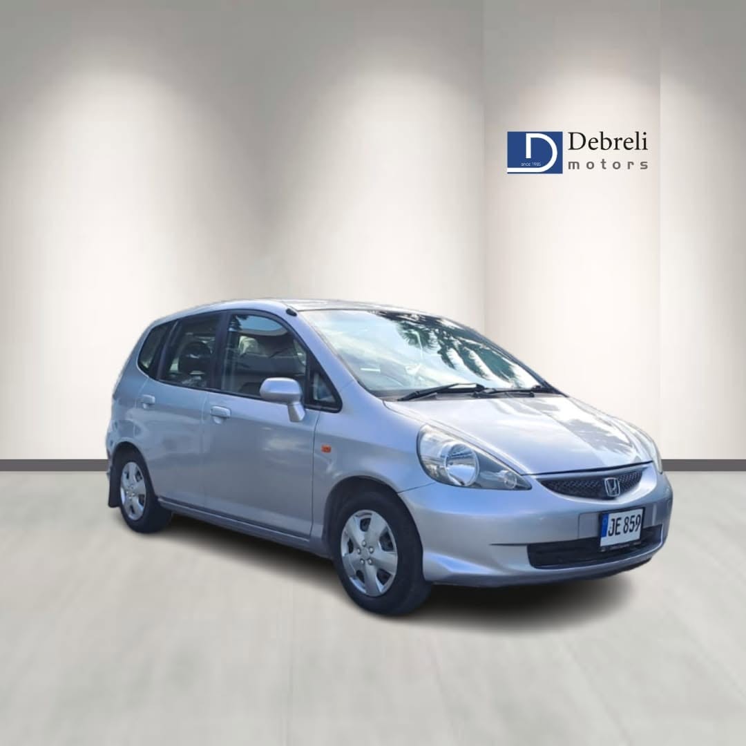 2004 Honda Fit